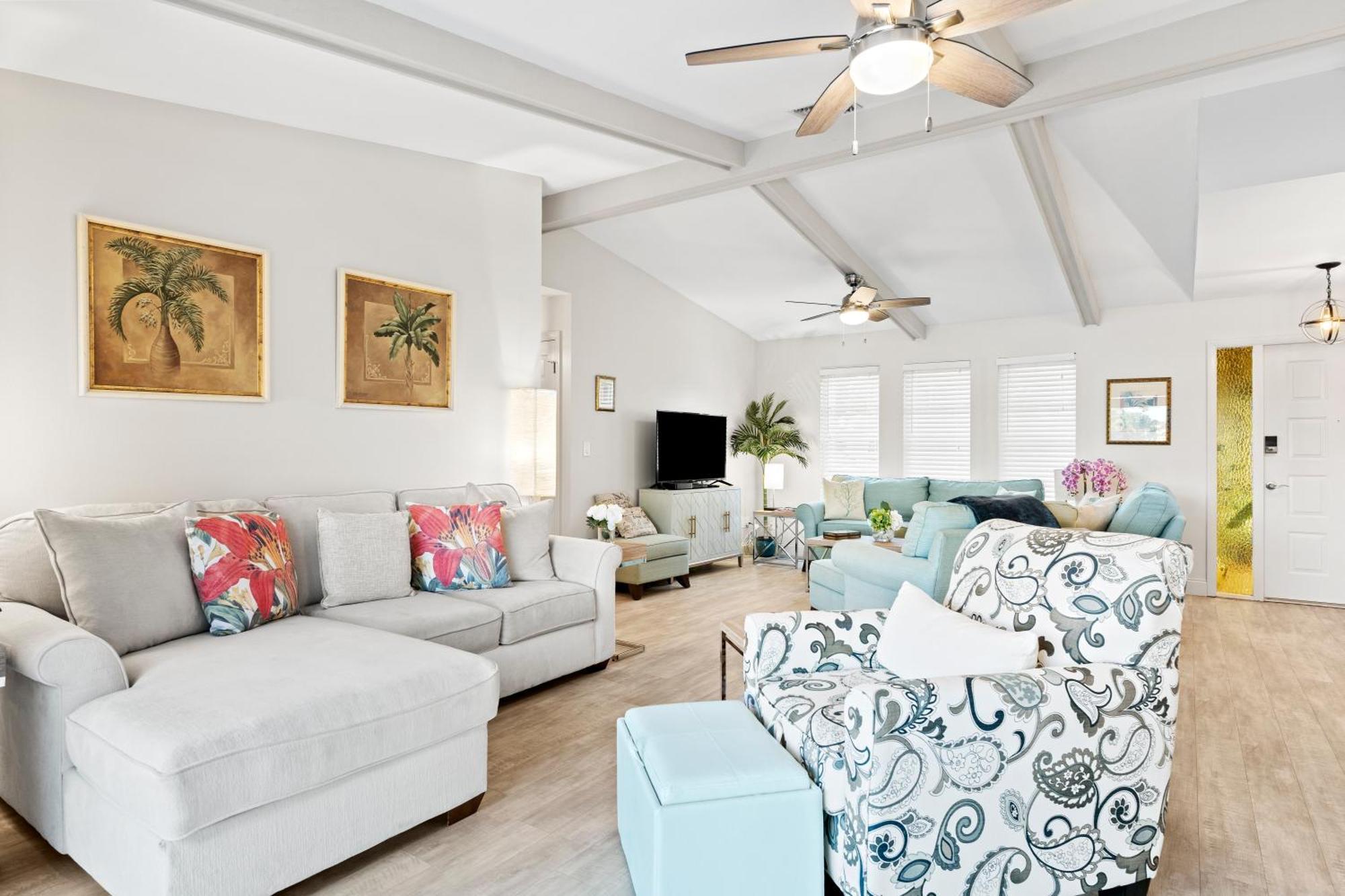Serenity Waterfront Villa With King Suite, Private Pool, Great Lanai Enclosure And Long Water Views Cape Coral Kültér fotó