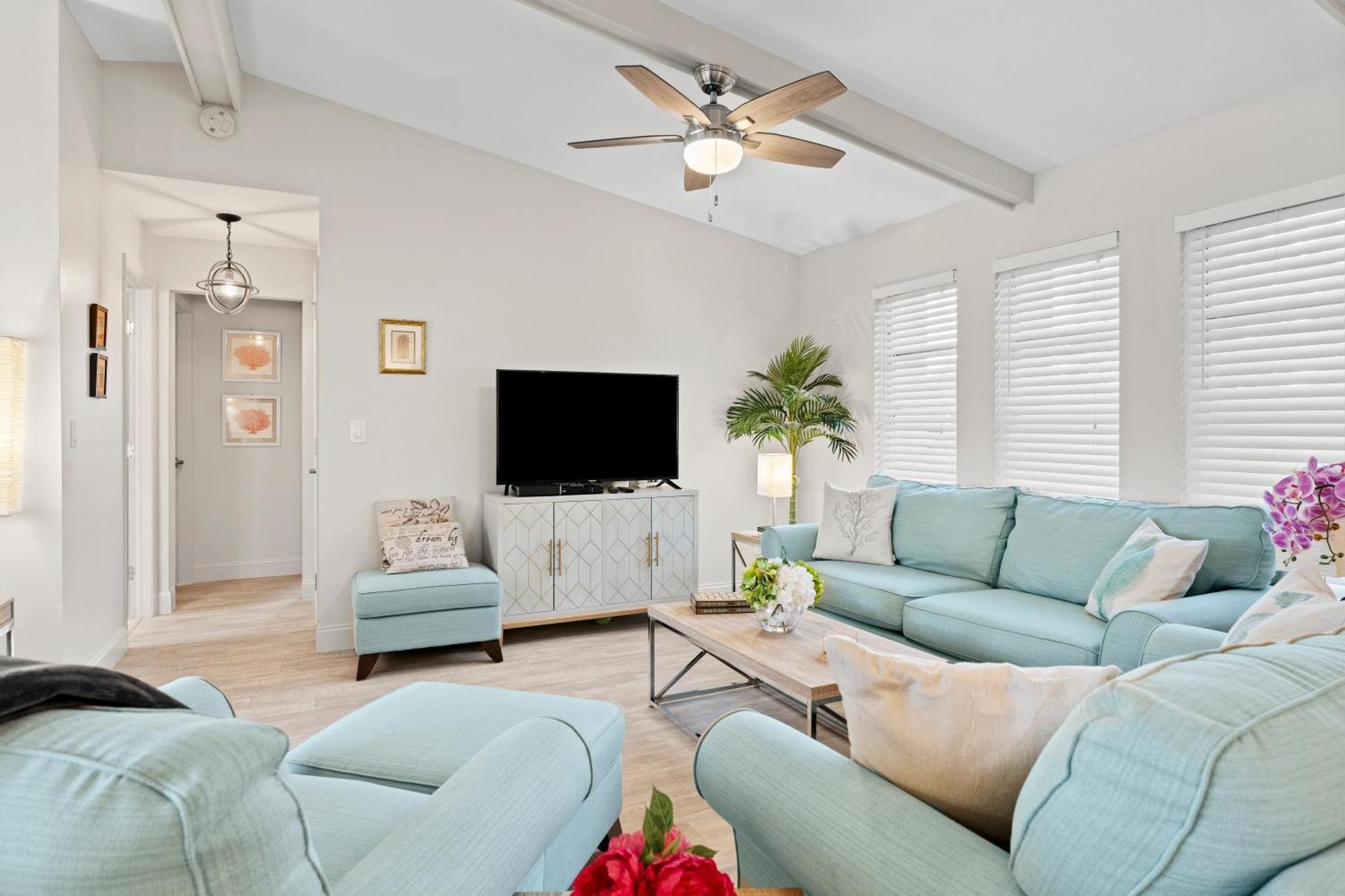 Serenity Waterfront Villa With King Suite, Private Pool, Great Lanai Enclosure And Long Water Views Cape Coral Kültér fotó