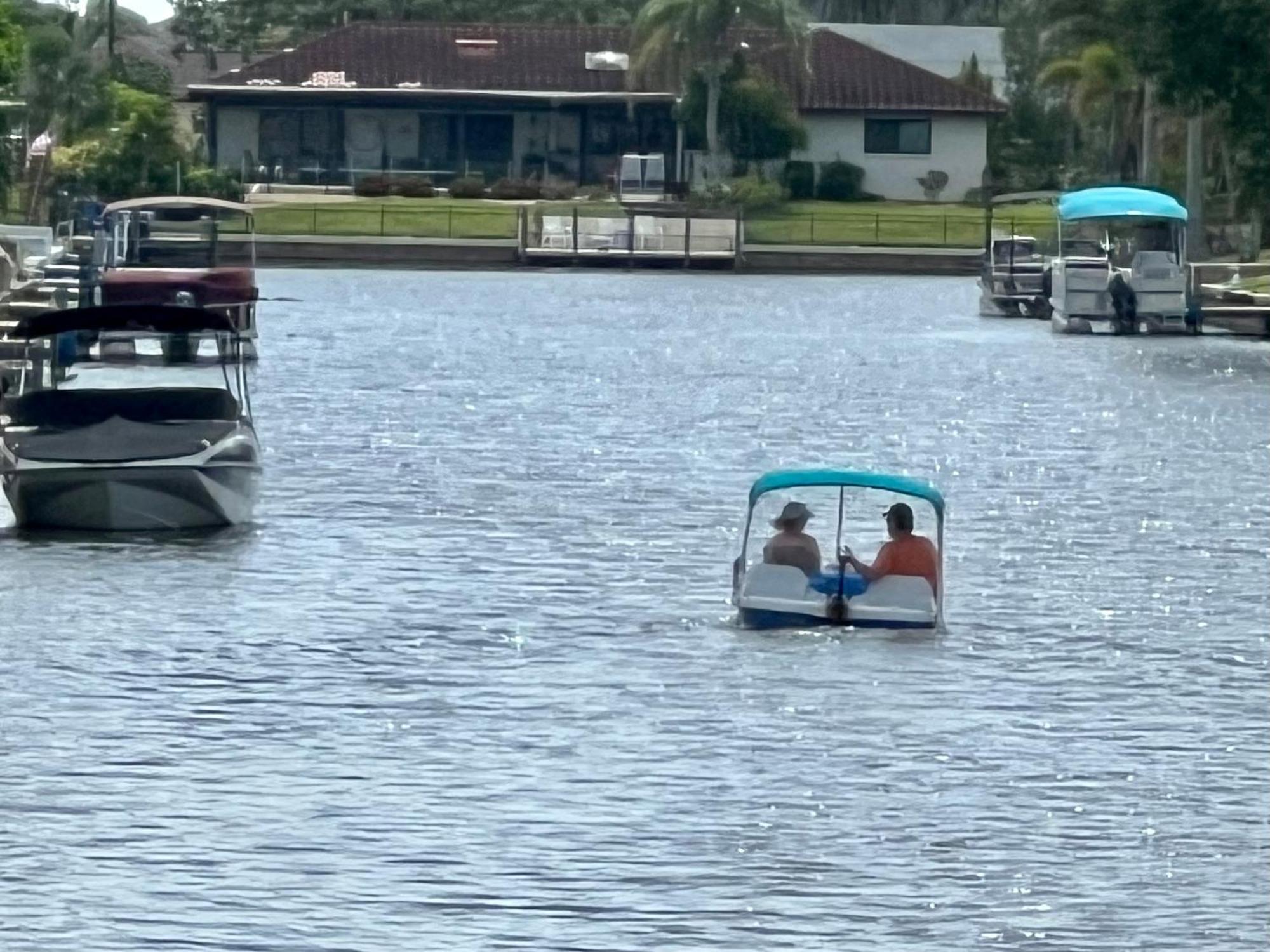 Serenity Waterfront Villa With King Suite, Private Pool, Great Lanai Enclosure And Long Water Views Cape Coral Kültér fotó